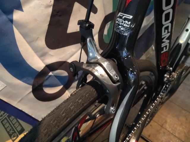 PINARELLO DOGMA 60.1 2011年モデル DURA-ACE組み 700x23C 2x10s カーボンロードバイク 参考サイズ:170cm後半以上