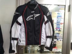 Alpinestars
BONNEVILLE
AIR
JACKET
