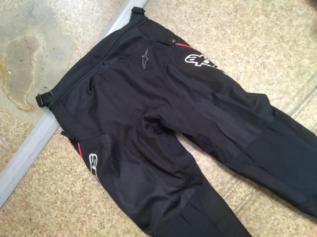 Alpinestars
STRICKER
AIR
PANTS