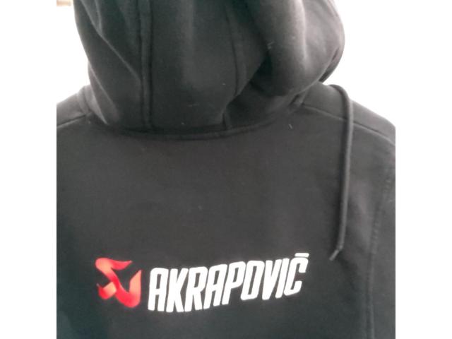 ▽値下げしました!Alpinestars(アルパインスター) AKRAPOVIC(アクラポビッチ) フルジップパーカー