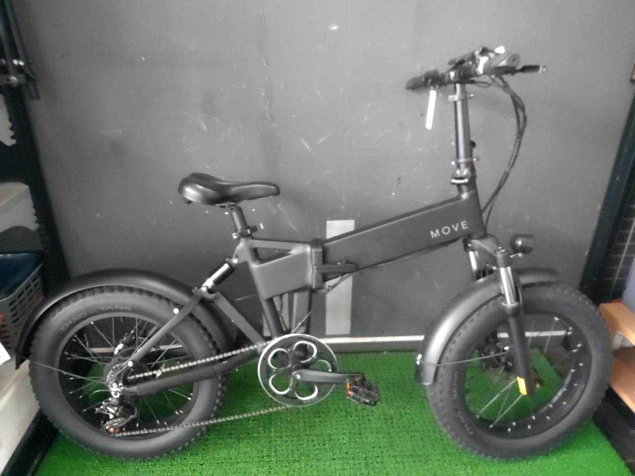 MOVE XS 2025年 20x4.0インチ 外装7段変速 10.4Ah 電動自転車 黒 