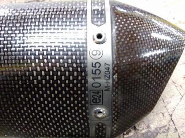 9 AKRAPOVIC
Slip online