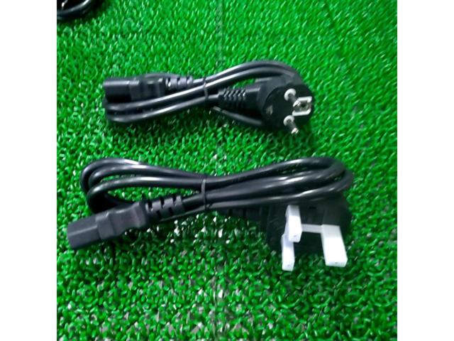WAHOO KICKRROLLR AC電源アダプターセット