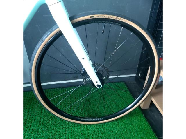 TREK FX3 GEN4 アルミクロスバイク 2026年モデル SHIMANO CUESmix 1×10S 700×32C グリーン サイズ:55cm 適正身長:175-186cm