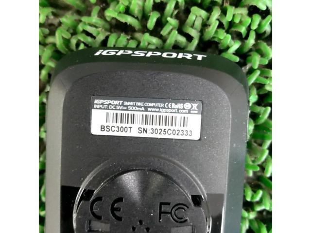 iGP SPORT BSC300T タッチスクリーン搭載サイクルコンピューター