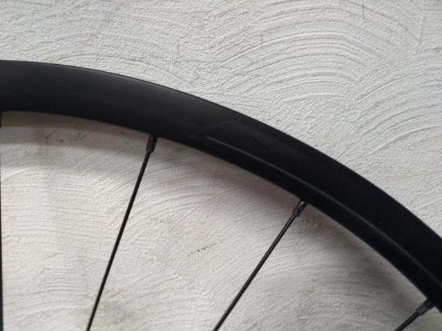 SPECIALIZED AXIS SPORT 6Hディスクブレーキ 700Cロードバイクホイール フロントのみ
