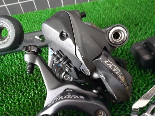 SHIMANO 6770メイン ULTEGRA 2x10s Di2 グループセット