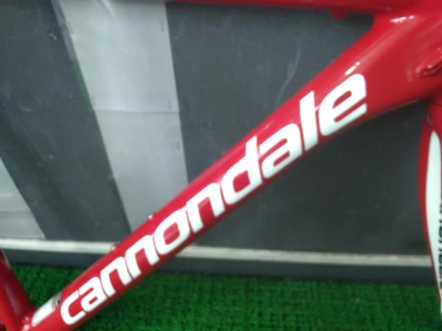※ケーブルガイド欠品 CANNONDALE CAAD10 2011年式 アルミロードバイクフレームセット サイズ:50cm レッド