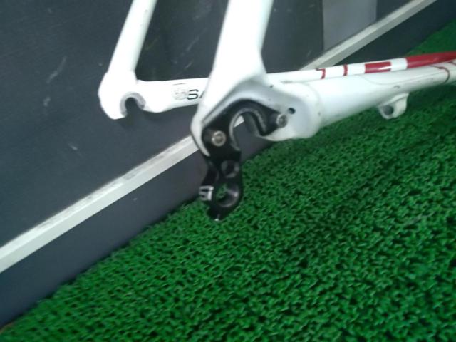 ※ケーブルガイド欠品 CANNONDALE CAAD10 2011年式 アルミロードバイクフレームセット サイズ:50cm レッド