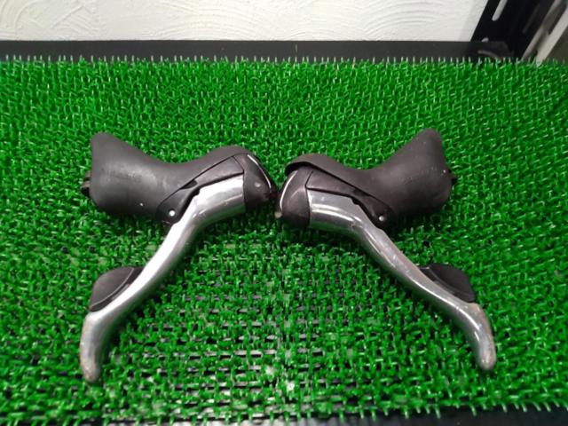2/3×10S SHIMANO 105 ST-5600 STIレバー 左右セット