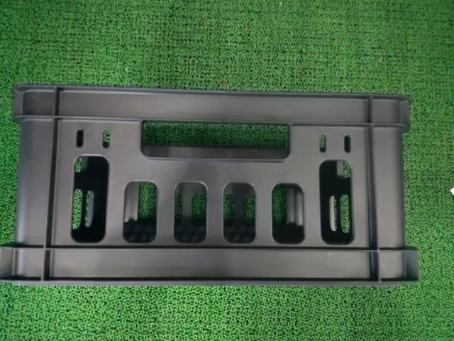 ※取付金具欠品 メーカー不明 樹脂製リアバスケット ブラック