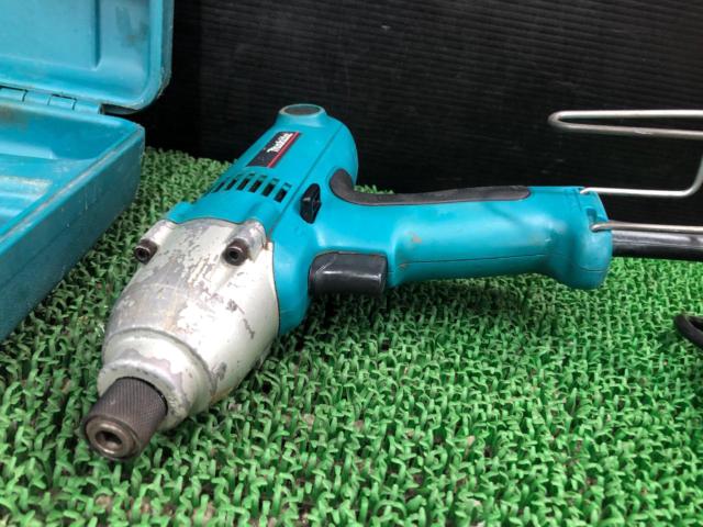 makita マキタ インパクトドライバー 6952
