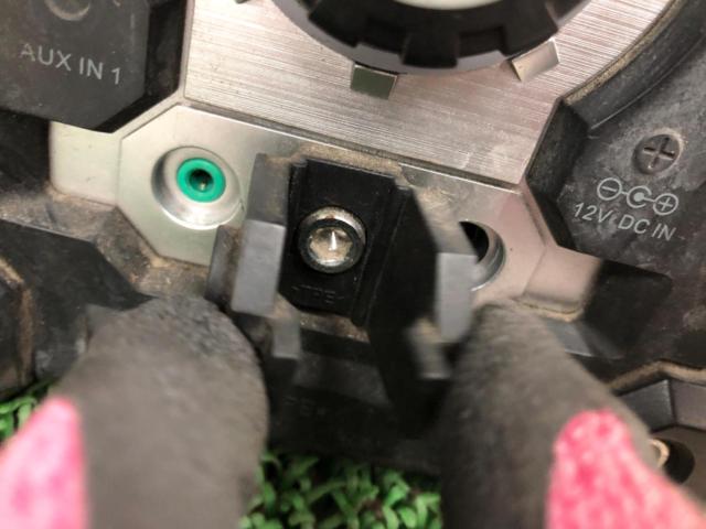 makita マキタ MR103 充電式ラジオ バッテリー対応