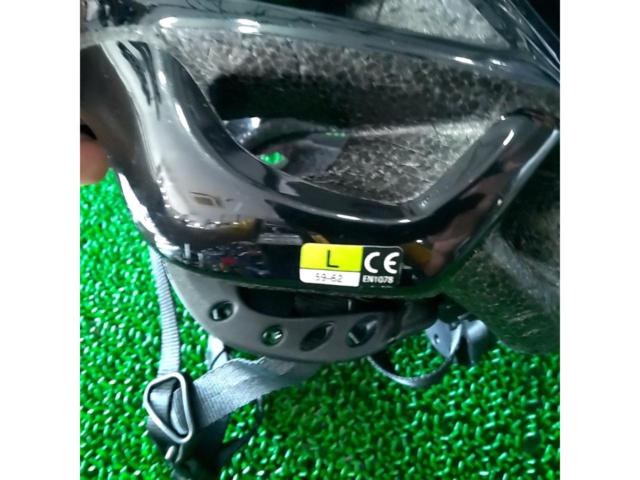 サイズ:59-62cm KASK RAPIDO サイクルヘルメット ブラック CE規格