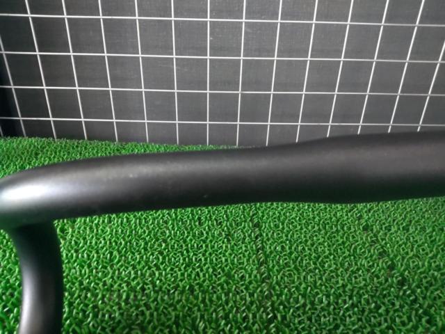 Φ31.8/440mm BONTRAGER RACE アルミドロップハンドル ブラック