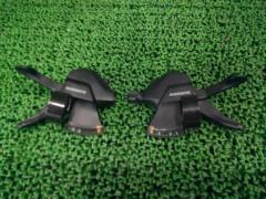 ※右ケーブルアジャスタ・左送りレバーカバー欠品 SHIMANO SL-M315 3x8s シフトレバー左右セット ブラック