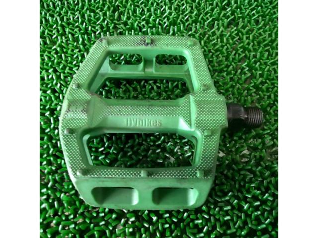 FLYBIKES Flybikes Ruben Graphite Pedal フラットペダル グリーン