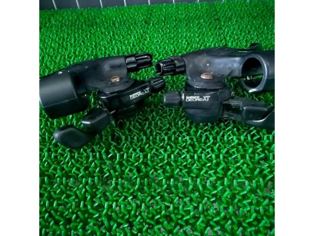※送りレバーカバー割れあり SHIMANO DeoreXT ST-M092 ブレーキ・シフトレバー