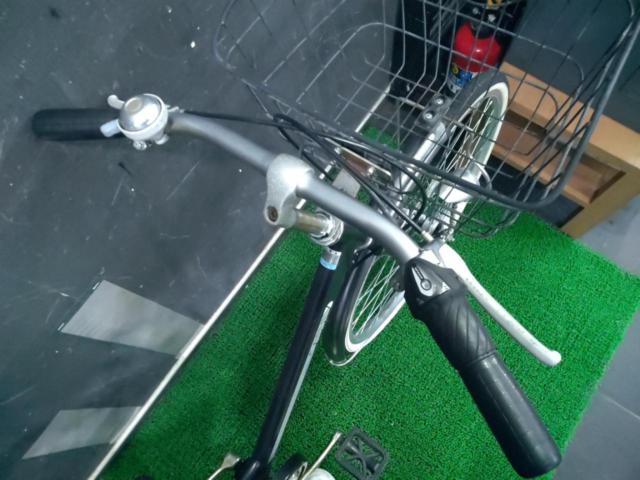 【わけあり現状販売】CBA CASULY SMART 26インチ 外装6段変速 シティサイクル ブラック※タイヤ側面ヒビ大・ライトステー/ブレーキキャリパーねじれ
