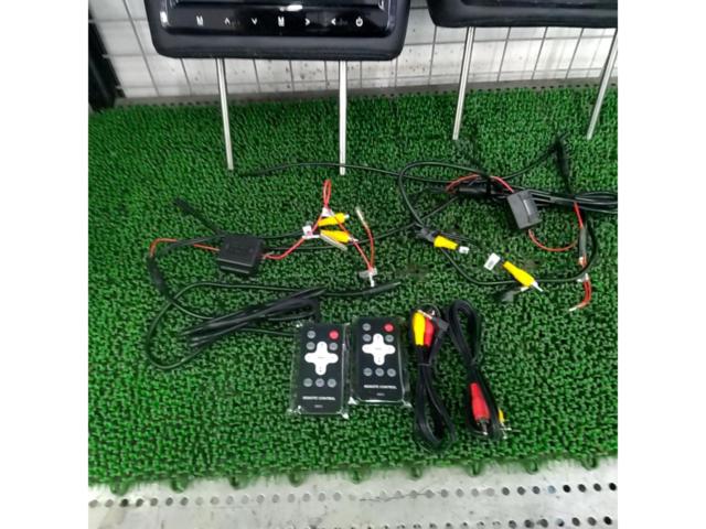 メーカー不明 ヘッドレストモニター