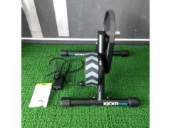 WAHOO KICKR CORE スマートトレーナー
