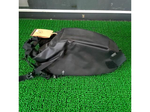 SPECIALIZED Burra Burra Stabilizer Seatbag 20 サドルバッグ ブラック