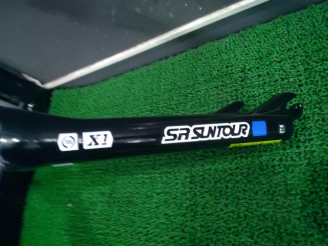 コラム長270mm/エンド幅100mm/27.5インチ SR SUNTOUR X1 サスペンションフォーク 9mmQR用