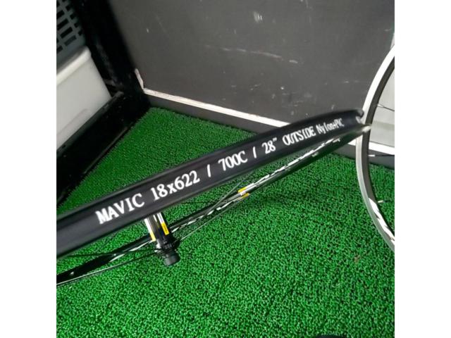 MAVIC AKSIUM 700c 11sフリー クリンチャー 前後ホイールセット