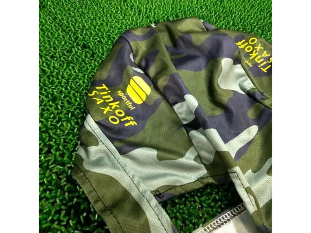 サイズ:不明 Sportful Tinkoff-Saxoチーム名入りサイクルバンダナ 迷彩