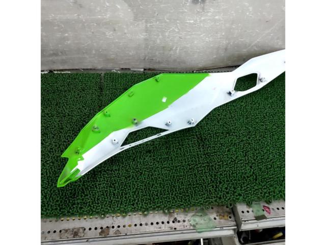 KAWASAKI 純正右サイドカウル NinjaZX-25R/ZX-4R