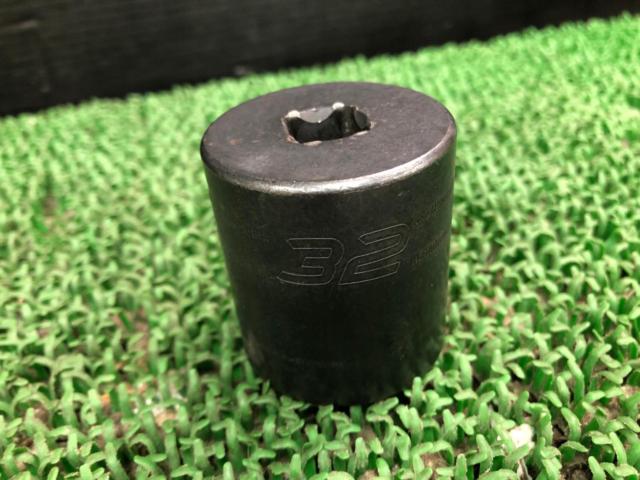 Snap-on スナップオン 1/2(12.7mm) シャロー インパクト用ソケット 32mm IMM320