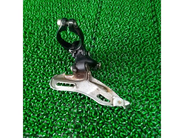 【わけあり現状販売】※ワイヤー固定部品欠品 SHIMANO FD-M563 フロントディレイラー