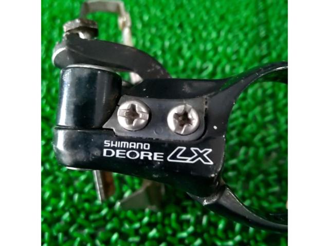【わけあり現状販売】※ワイヤー固定部品欠品 SHIMANO FD-M563 フロントディレイラー