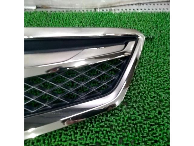 SUBARU レガシィ/BM･BR 純正フロントグリル