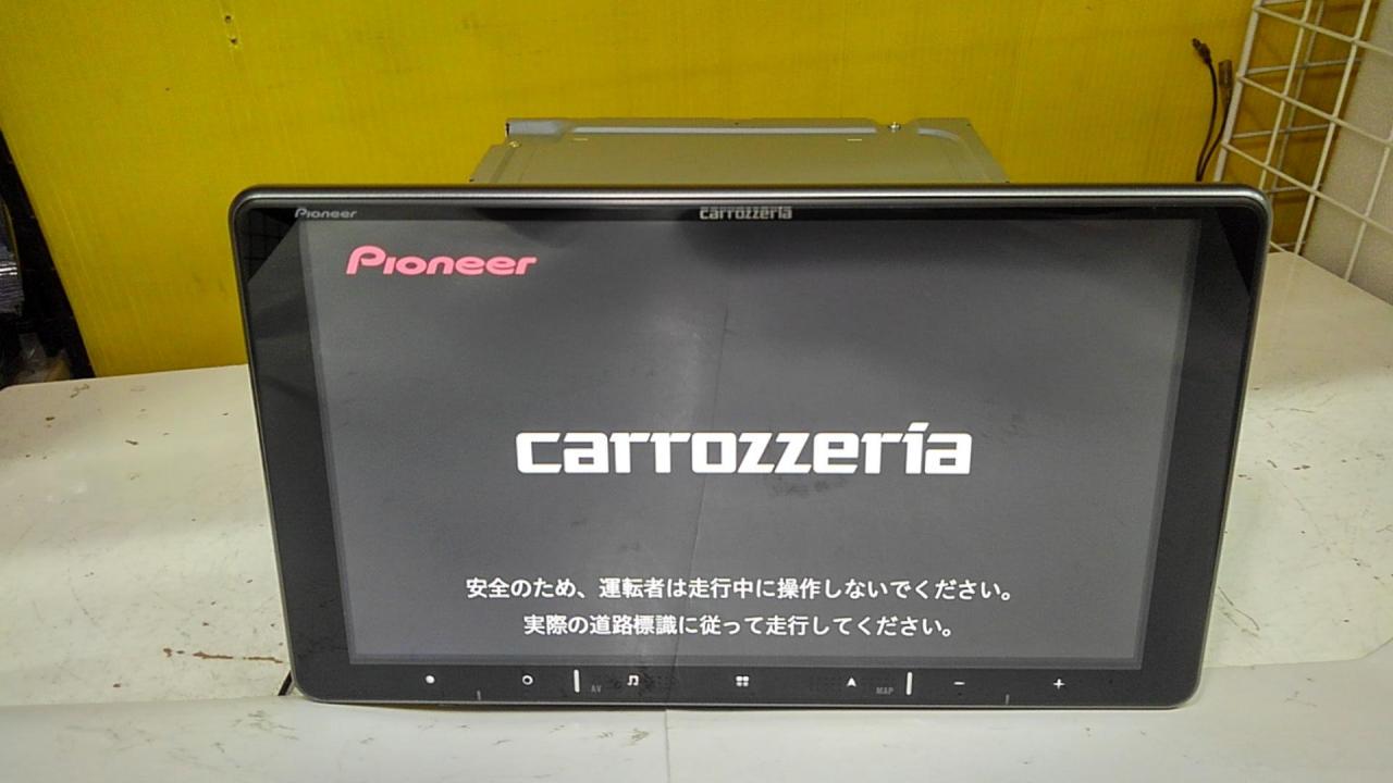 carrozzeria AVIC-RF720☆手頃な9インチフローティングナビ 