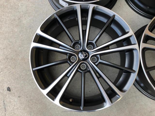 トヨタ 86GTグレード純正ホイール