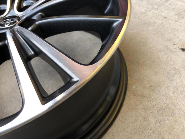 トヨタ 86GTグレード純正ホイール
