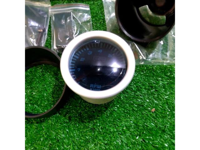 AutoGauge 2インチタコメーター