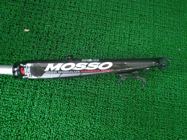 MOSSO カーボン製フロントフォーク リジッドタイプ
