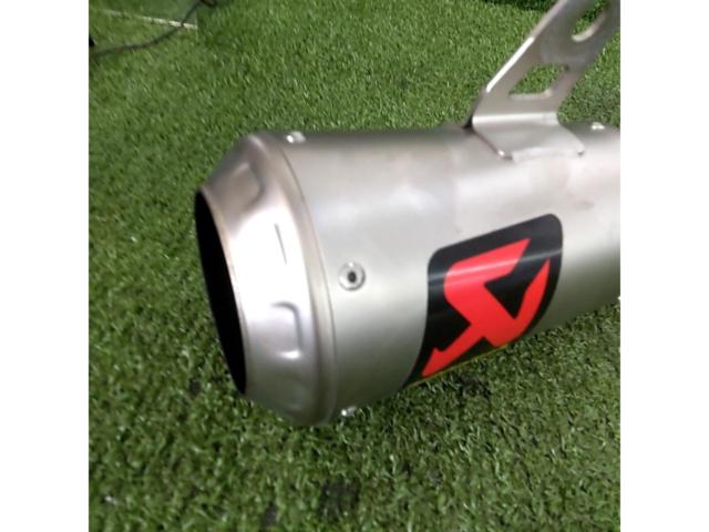 AKRAPOVIC スリップオン サイレンサー/MOTO GPスタイル【YZF-R25/YZF-R3・MT-25/MT-03】