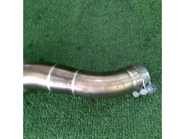 AKRAPOVIC スリップオン サイレンサー/MOTO GPスタイル【YZF-R25/YZF-R3・MT-25/MT-03】
