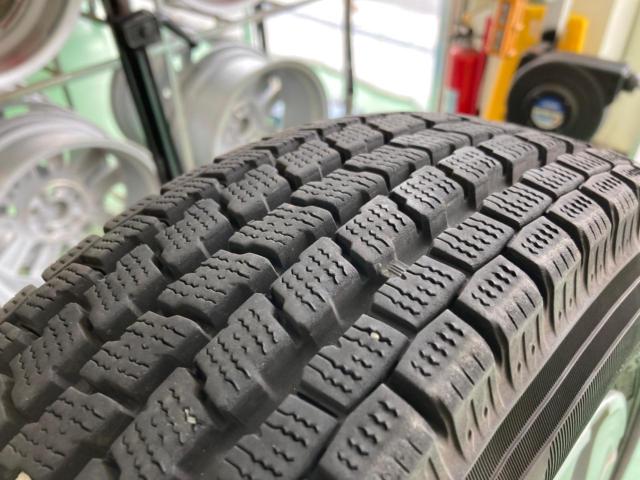 トヨタ純正ピクシス バン スチールホイールキャップ+YOKOHAMA  iceGUARD  IG91