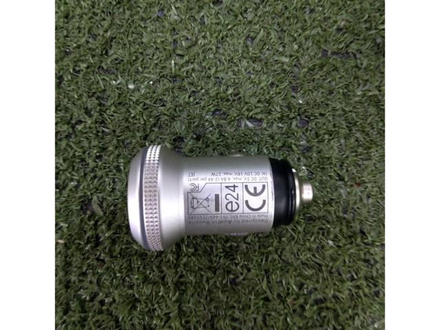 2AUDI 純正シガーソケット