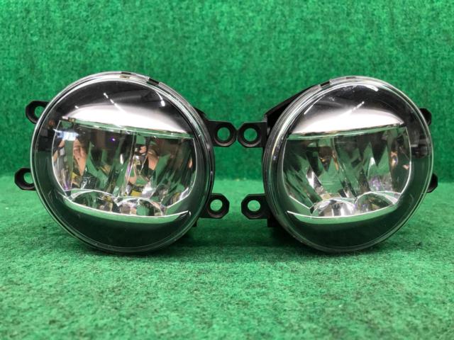 【左右セット】トヨタ 各車 LEDフォグランプ KOITO 48-150