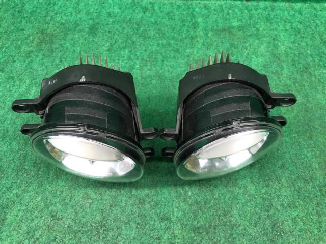 【左右セット】トヨタ 各車 LEDフォグランプ KOITO 48-150