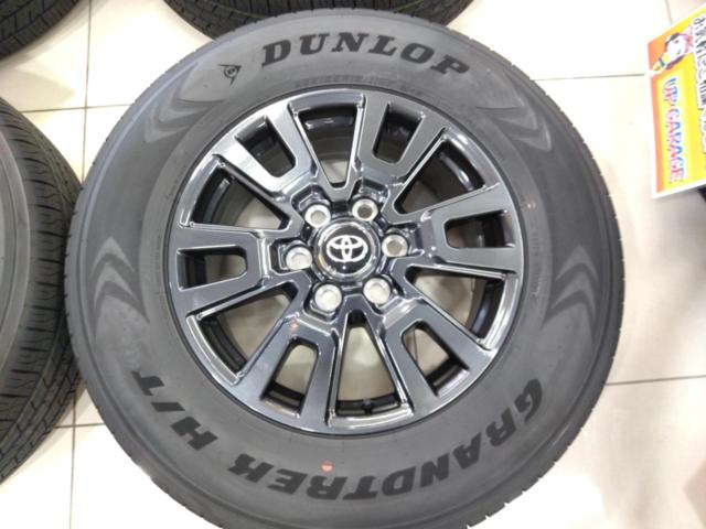 TOYOTA ランドクルーザー/300系 VXグレード純正ホイール+DUNLOP 