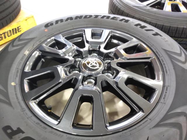 TOYOTA ランドクルーザー/300系 VXグレード純正ホイール+DUNLOP 