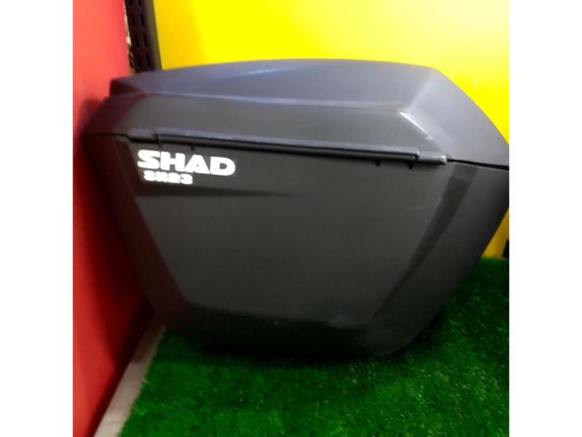 SHAD パニアケース SH23 容量:23L カギ1本