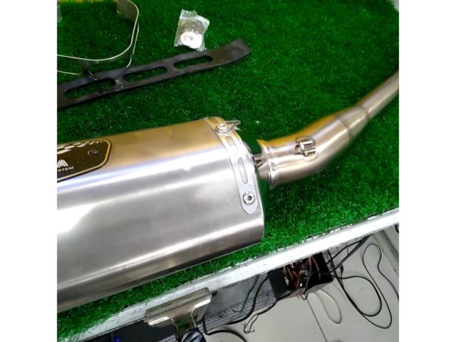 YOSHIMURA 機械曲 R-77S サイクロン カーボンエンド【KAWASAKI  Z125PRO/2BJ-BR125H】