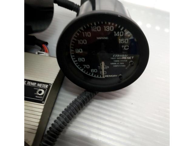 TRUST
GReddy
Water temperature + oil temperature gauge